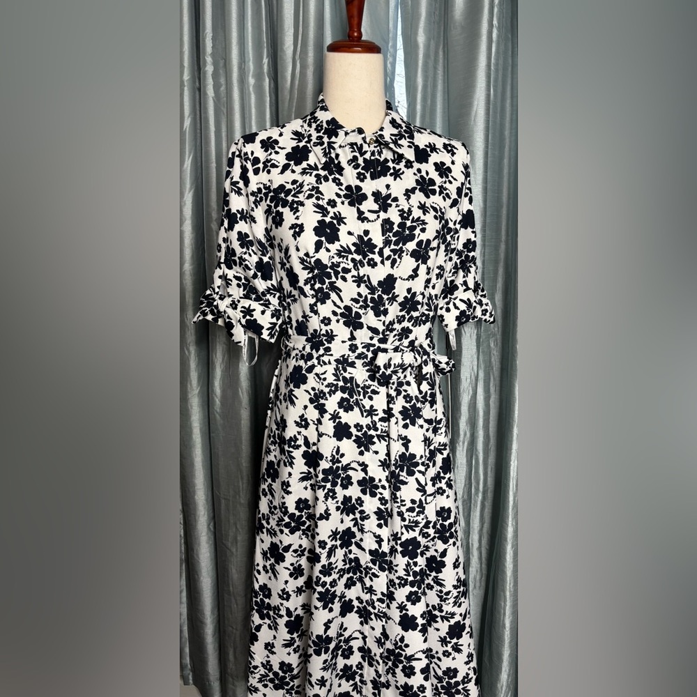 Calvin Klein Black and White Floral Dress NWT SIZE 6 - Picture 2 of 15